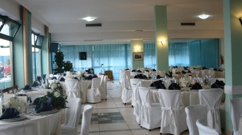 Hotel Ristorante Il Grillo Acquaviva Picena Exterior photo